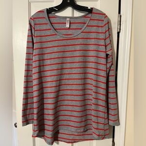 LuLaRoe Gray Tee with Red Stripes